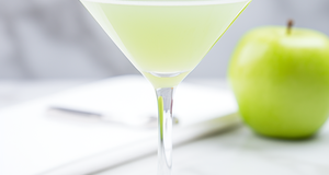 Sour Apple Martini: A Twist on a Classic